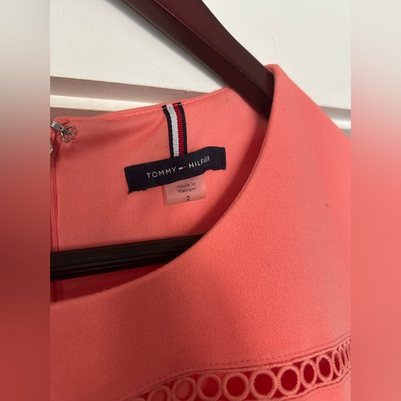 Vintage Tommy Hilfiger Jumper. Peach. Size 2 - Picture 10 of 11